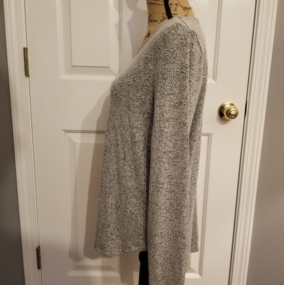 Old Navy Marled Gray Sweater - Picture 3 of 5